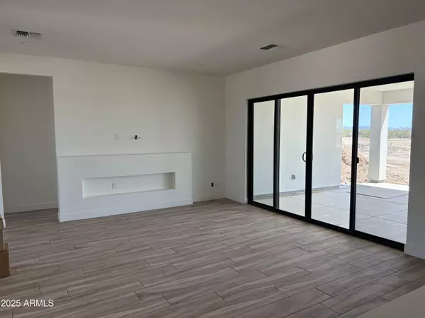 Wittmann, AZ 85361,31060 N 213TH Drive