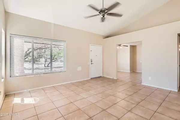 Phoenix, AZ 85027,1202 W WICKIEUP Lane