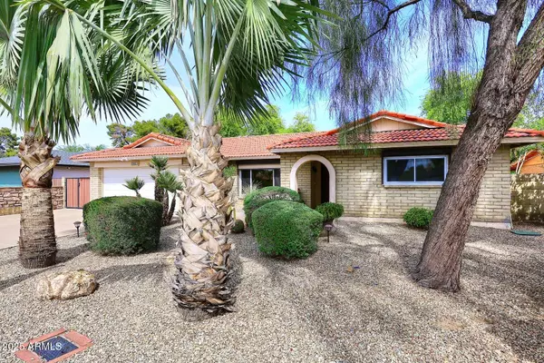 Tempe, AZ 85283,7521 S COLLEGE Avenue