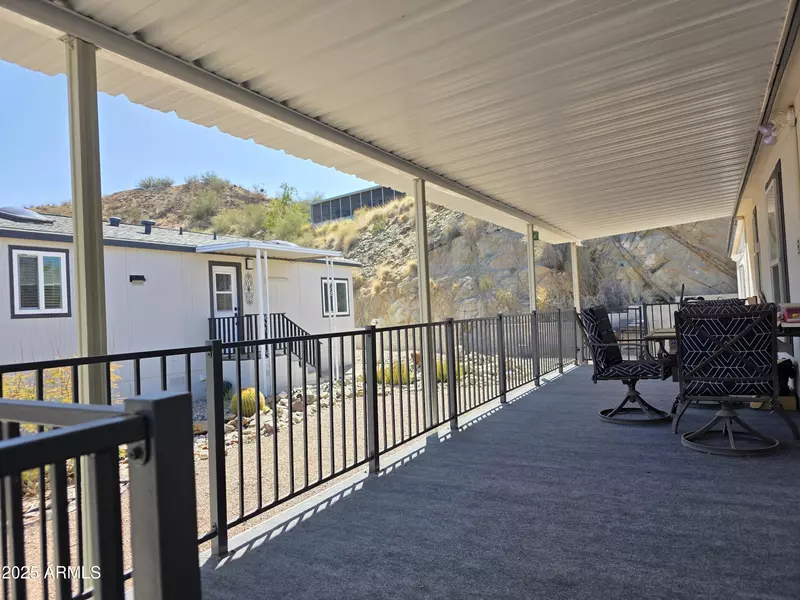 2233 E BEHREND Drive #211, Phoenix, AZ 85024