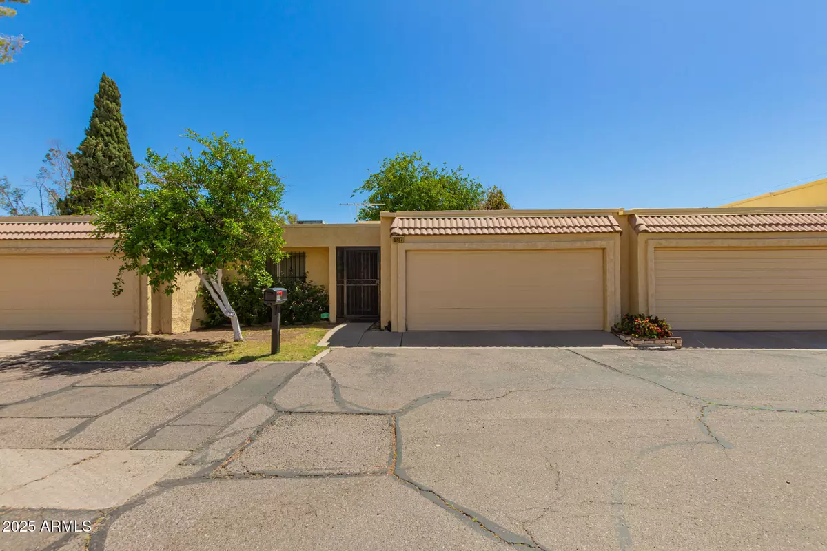 Phoenix, AZ 85015,6207 N 21ST Drive
