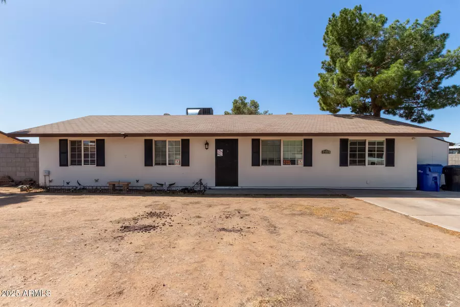 8111 E JEROME Avenue, Mesa, AZ 85209
