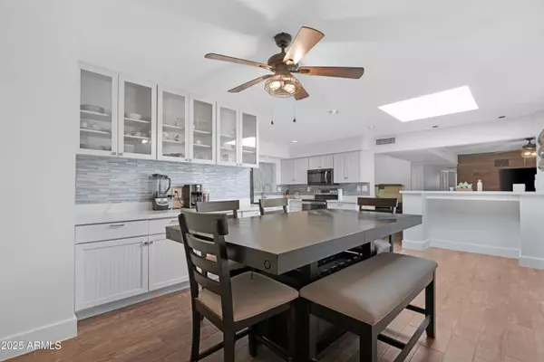 Mesa, AZ 85210,654 W PLATA Avenue