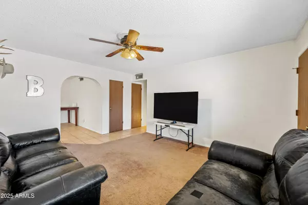 Glendale, AZ 85306,5041 W BEVERLY Lane