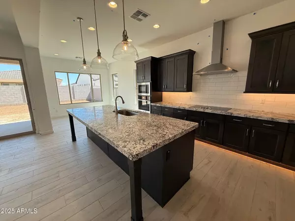 Mesa, AZ 85213,2546 E RUSSELL Street