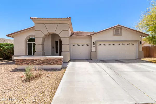 Waddell, AZ 85355,18557 W ONYX Avenue