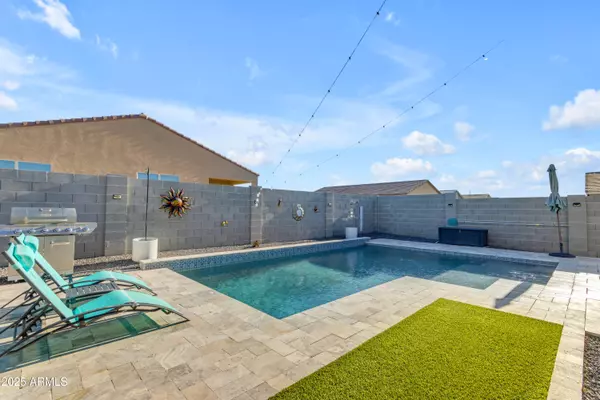 San Tan Valley, AZ 85143,7145 E Eagle Nest Way