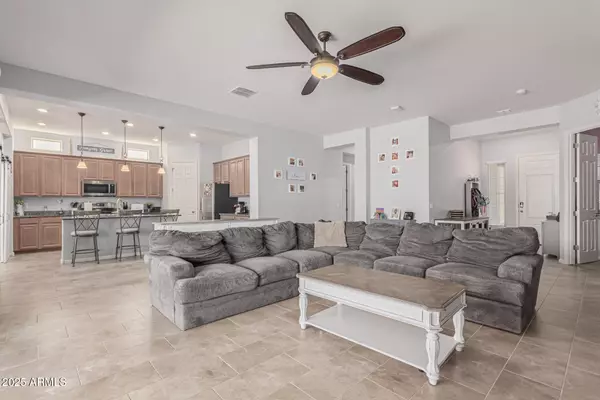 Phoenix, AZ 85083,28623 N 66TH Avenue