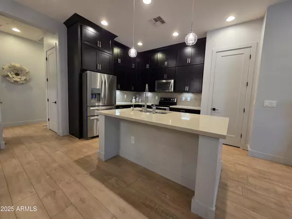 Scottsdale, AZ 85251,6565 E THOMAS Road #1128