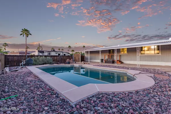 Apache Junction, AZ 85120,2641 W Mockingbird Street