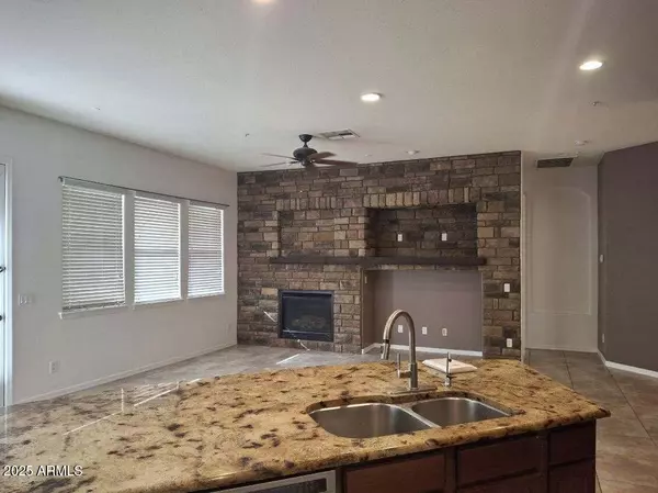Goodyear, AZ 85338,18447 W VERDIN Road