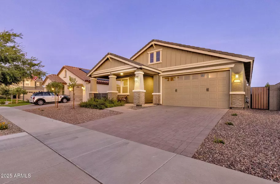 16025 W ALAMEDA Road, Surprise, AZ 85387