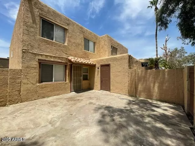 Phoenix, AZ 85040,4714 E PUEBLO Avenue