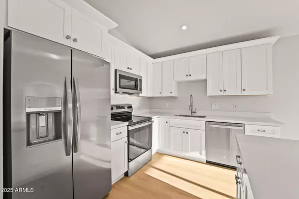 Mesa, AZ 85204,921 S VAL VISTA Drive #135