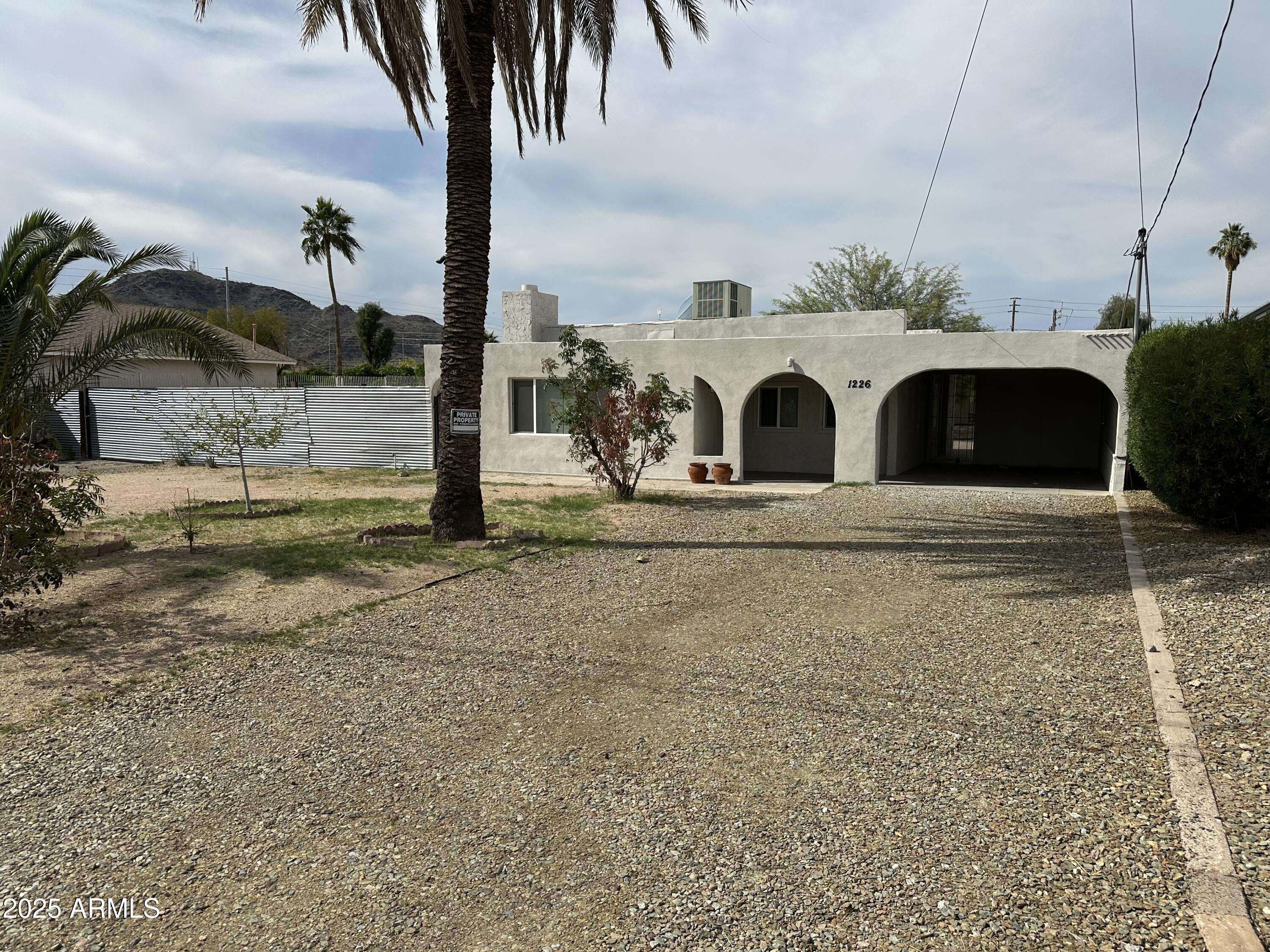 1226 E VOGEL Avenue, Phoenix, AZ 85020