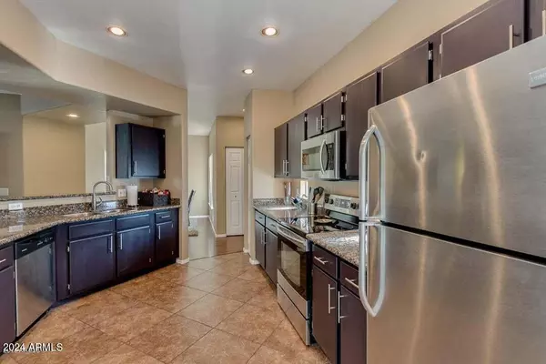 Phoenix, AZ 85048,3236 E CHANDLER Boulevard #2011