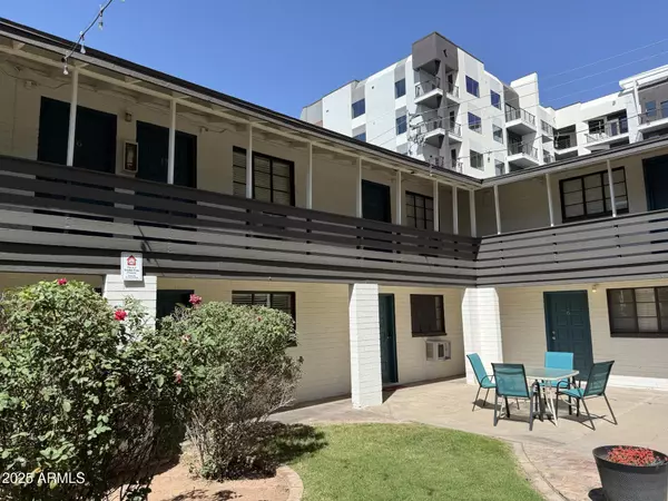 Phoenix, AZ 85003,825 N 2ND Avenue #17