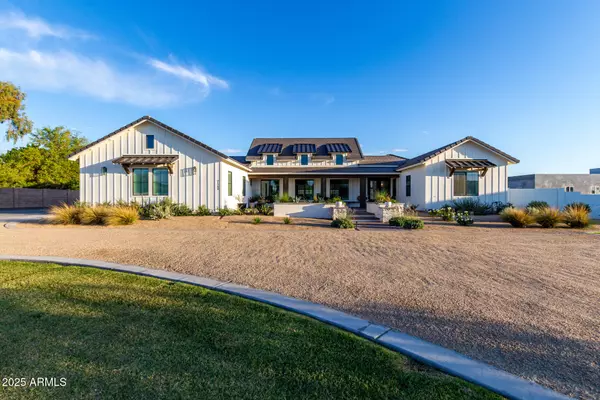 21239 E CLOUD Road, Queen Creek, AZ 85142