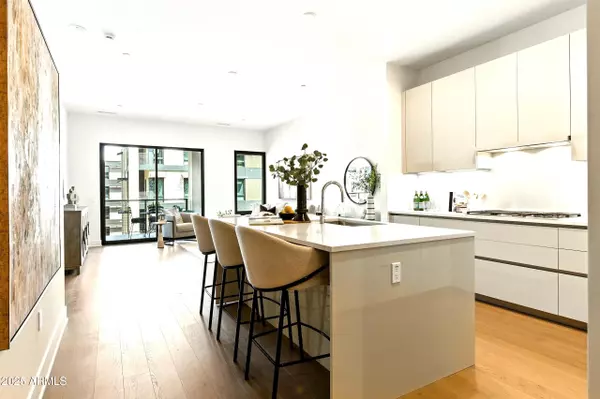 Scottsdale, AZ 85255,19355 N 73RD Way #4004