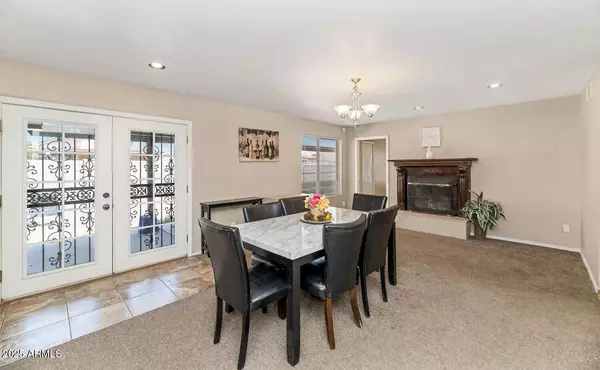 Phoenix, AZ 85037,9026 W CAMBRIDGE Avenue