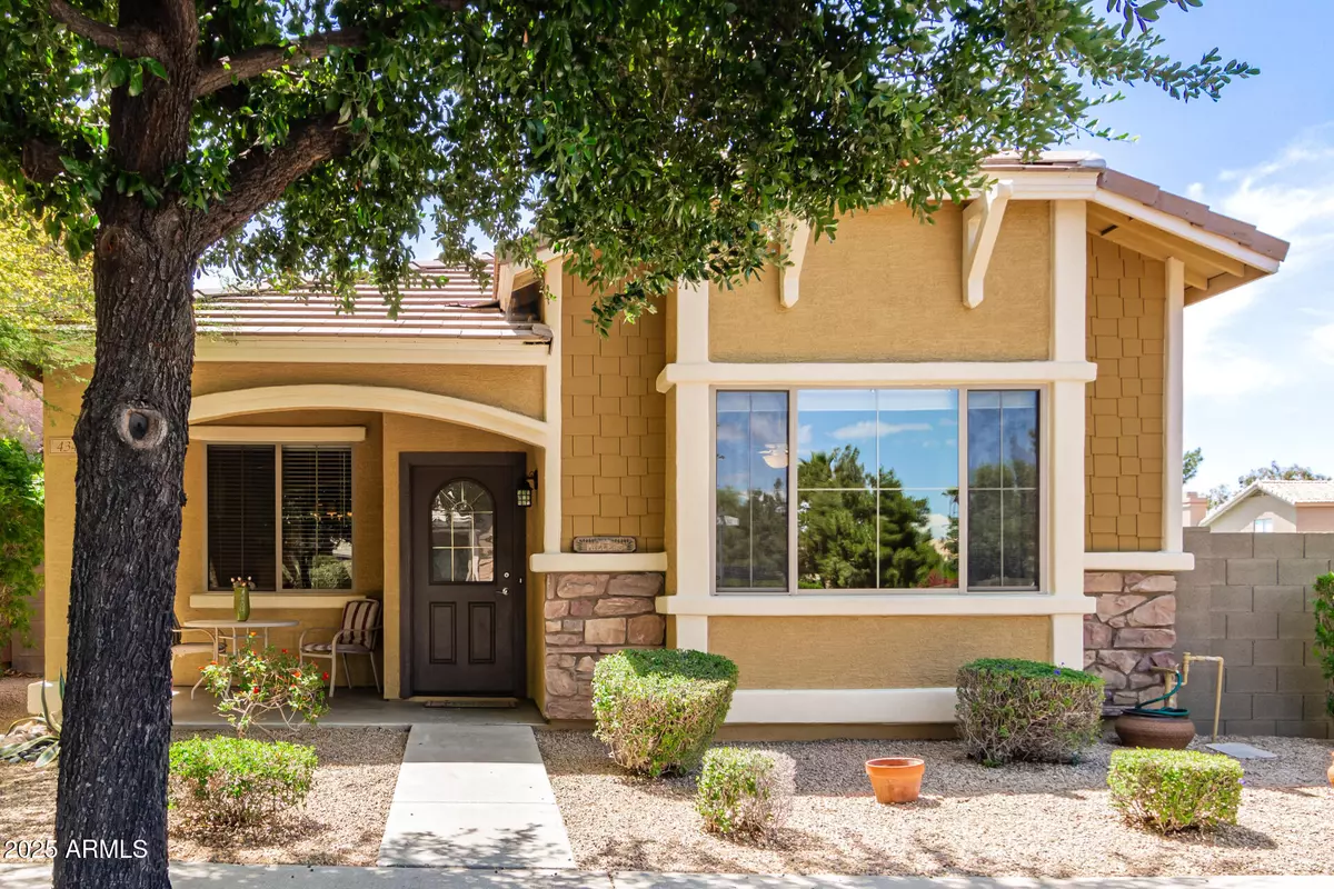 Phoenix, AZ 85050,4349 E SELENA Drive