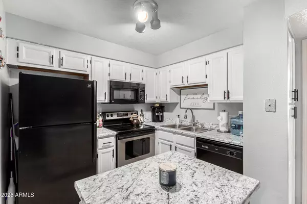 19820 N 13TH Avenue #255, Phoenix, AZ 85027