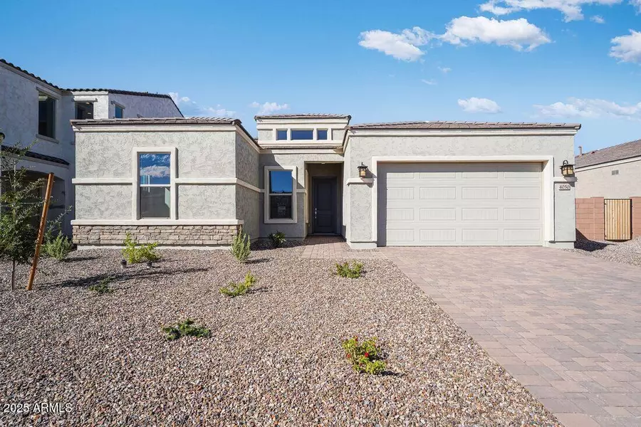 4050 E BRITTLEBUSH Lane, San Tan Valley, AZ 85140
