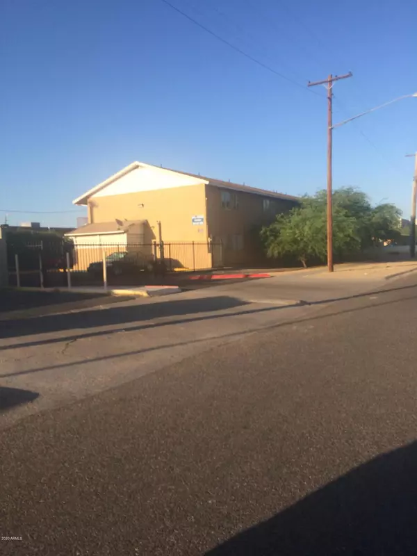 Phoenix, AZ 85006,1736 E BRILL Street #102