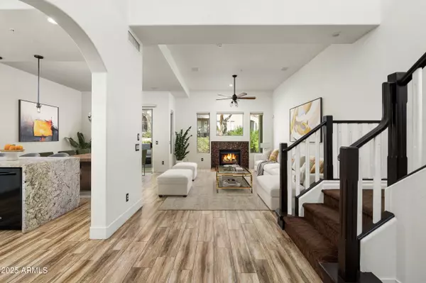 Scottsdale, AZ 85255,20802 N GRAYHAWK Drive #1123