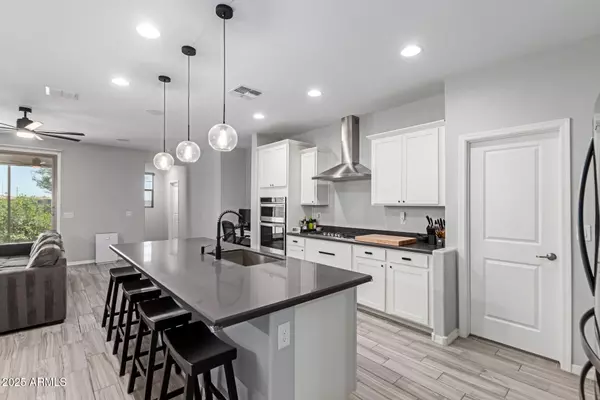 Mesa, AZ 85209,8737 E NICHOLS Avenue