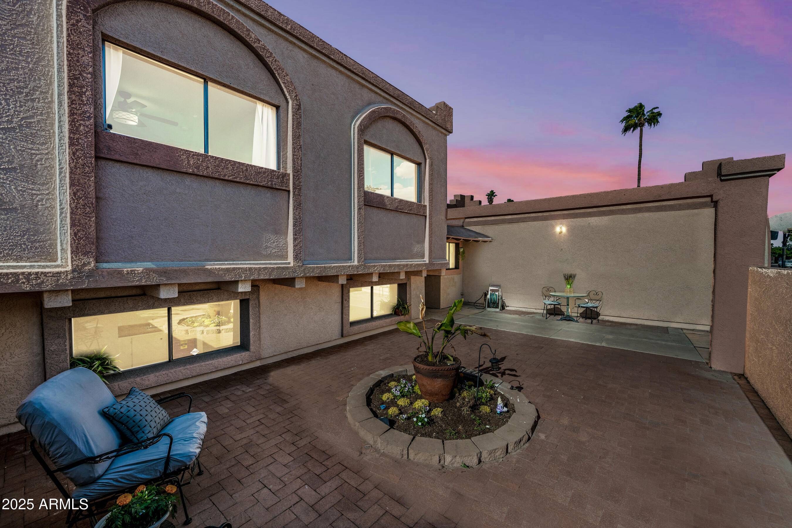 Glendale, AZ 85301,5004 W KALER Drive