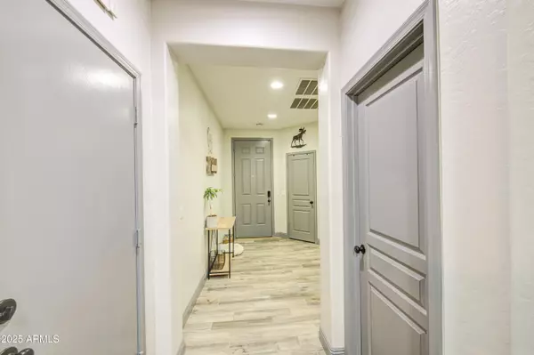 Tolleson, AZ 85353,9413 W WILLIAMS Street