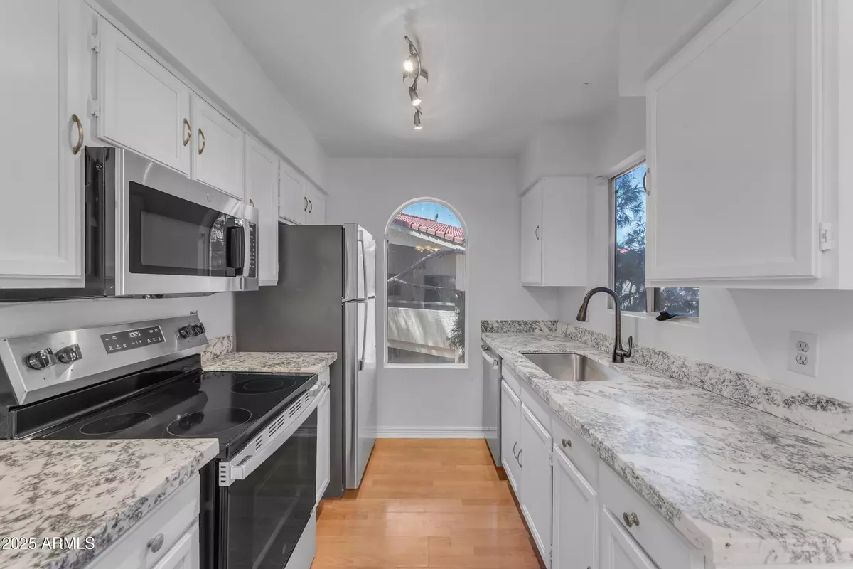 Ahwatukee, AZ 85044,10610 S 48TH Street #2063