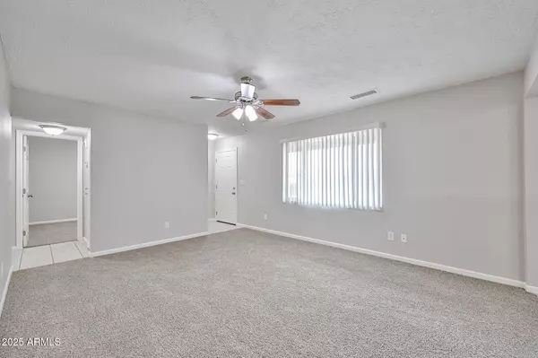 Phoenix, AZ 85009,2617 N 40TH Avenue