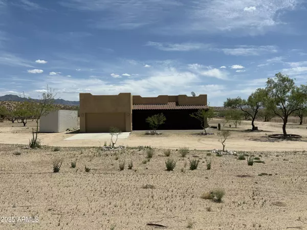 Congress, AZ 85332,29281 S BUCKAROO Road