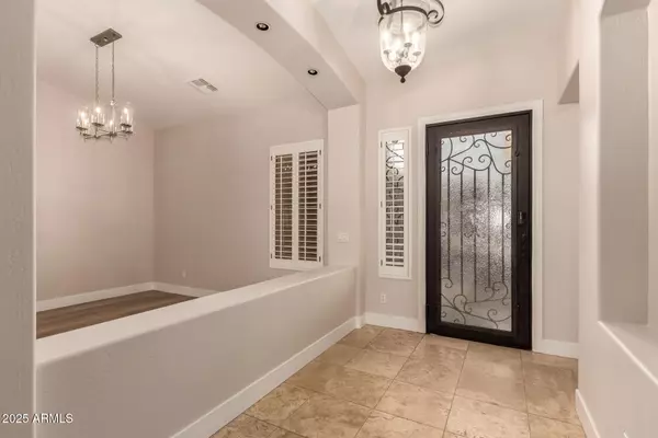 Chandler, AZ 85286,2183 W HAWKEN Way
