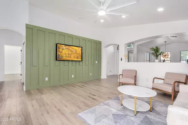 Tolleson, AZ 85353,2030 S 86TH Drive