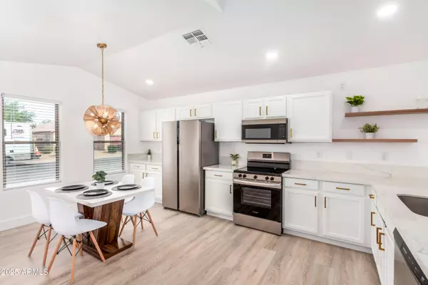 Tolleson, AZ 85353,2030 S 86TH Drive