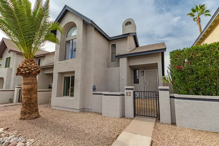 1535 N HORNE -- #67, Mesa, AZ 85203