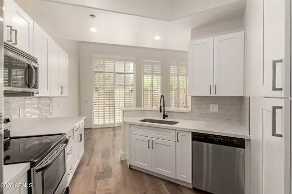 Phoenix, AZ 85016,2019 E CAMPBELL Avenue #110