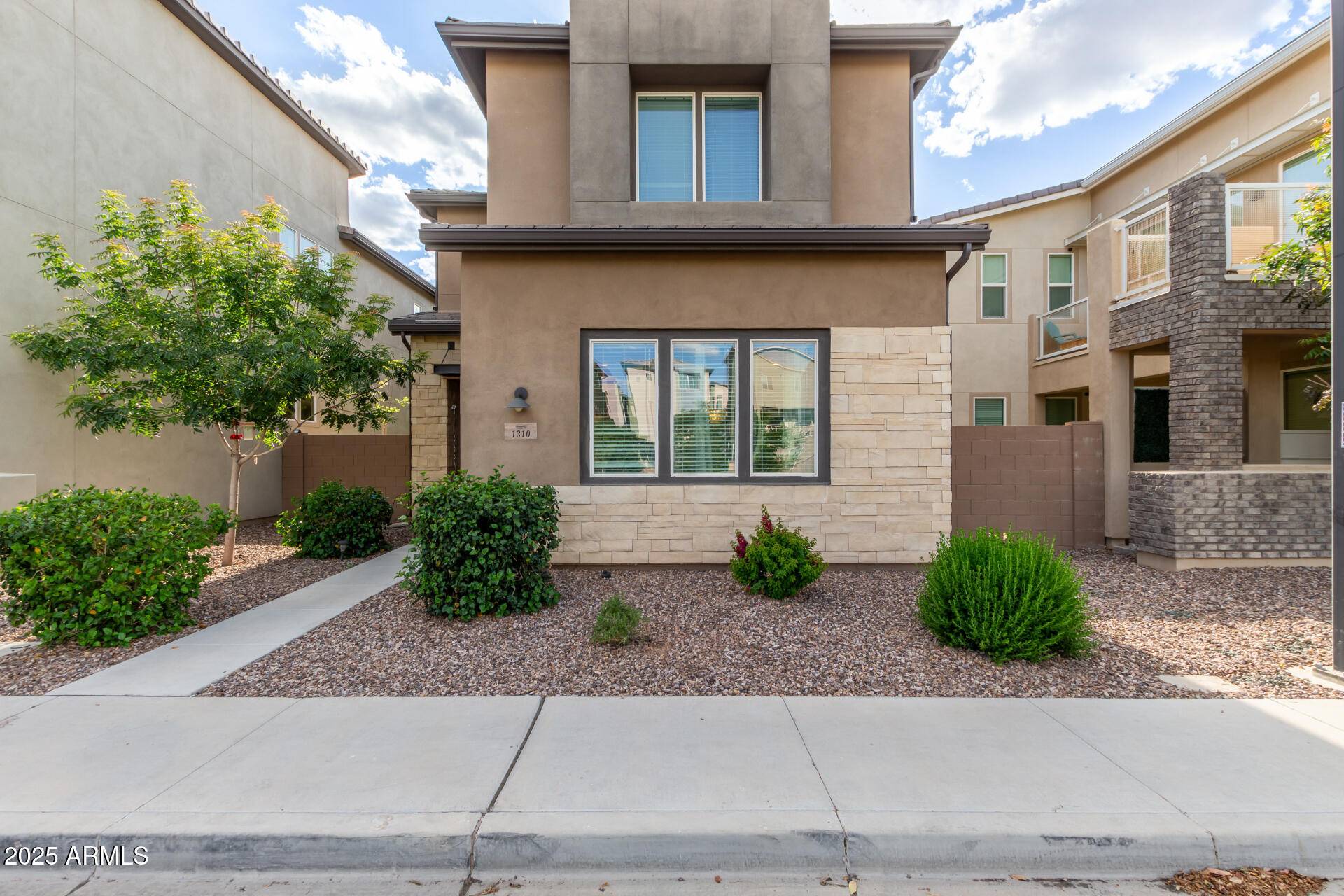 1310 N ZANE Drive, Chandler, AZ 85226