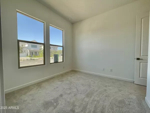 Queen Creek, AZ 85142,22709 E SADDLE Way