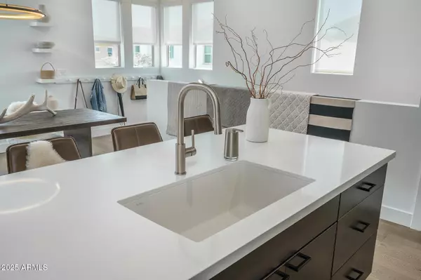 Goodyear, AZ 85395,14870 W ENCANTO Boulevard #2123