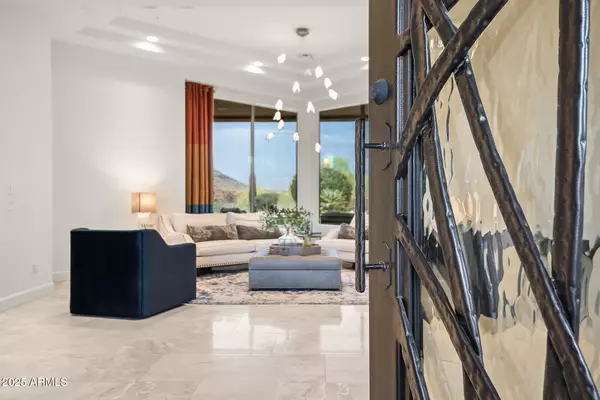 Carefree, AZ 85377,5690 E CANYON CREEK Circle