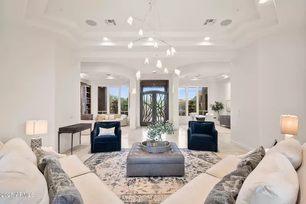 Carefree, AZ 85377,5690 E CANYON CREEK Circle