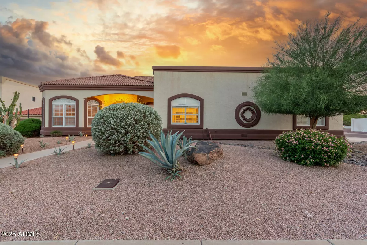 Phoenix, AZ 85032,3001 E WINCHCOMB Drive