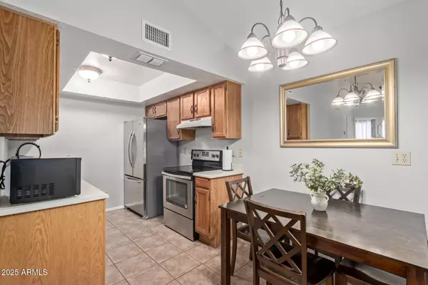 Mesa, AZ 85205,5136 E EVERGREEN Street #1142