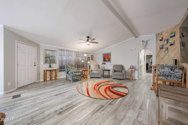 Phoenix, AZ 85050,3901 E Pinnacle Peak Road #167