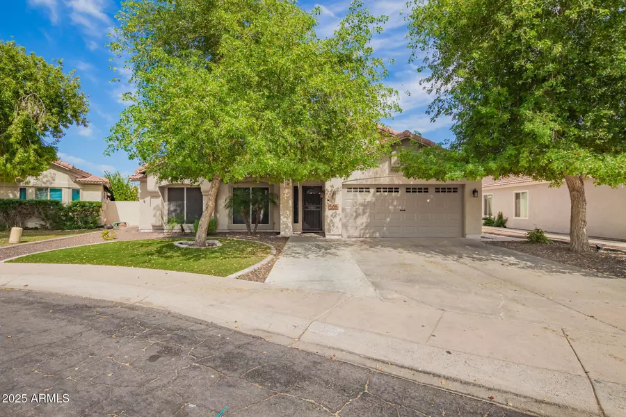605 S MONTEREY Street, Gilbert, AZ 85233