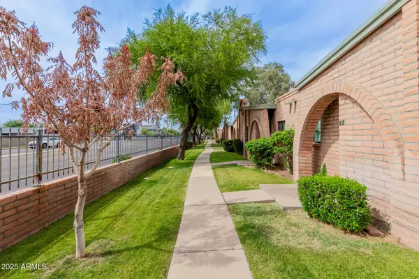 Phoenix, AZ 85008,4401 E HUBBELL Street #57